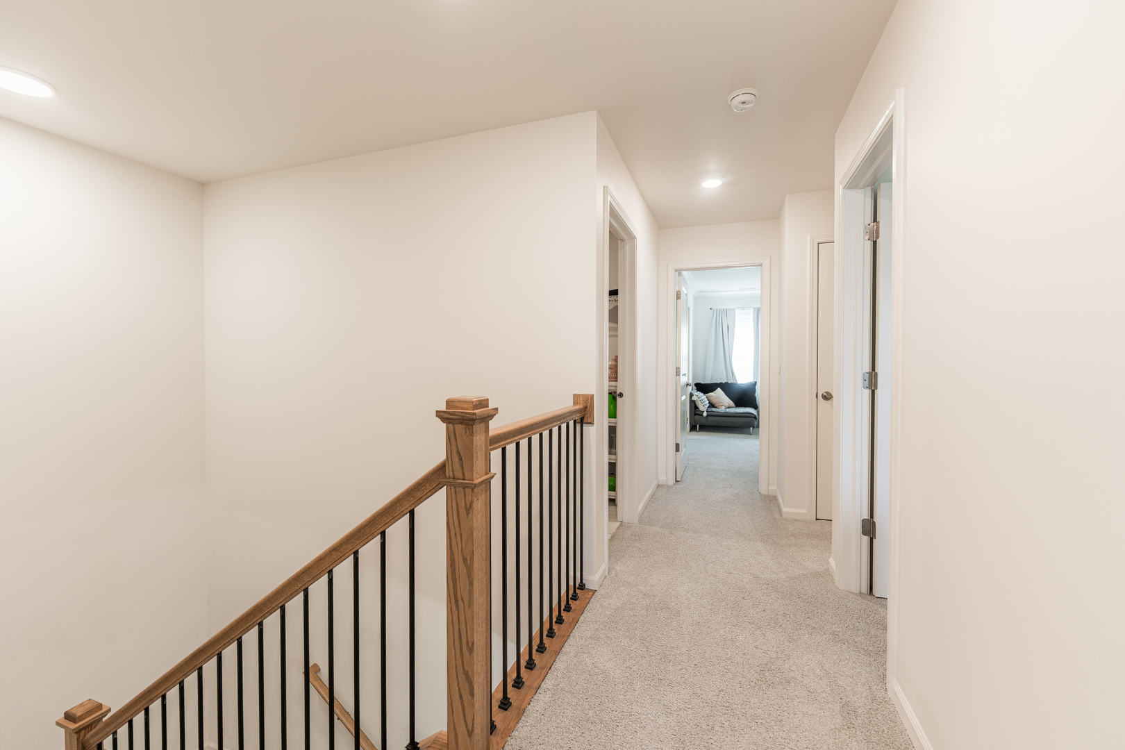 McHenry, Illinois 60050, United States, 3 Bedrooms Bedrooms, ,3 BathroomsBathrooms,Residential,Active,212352