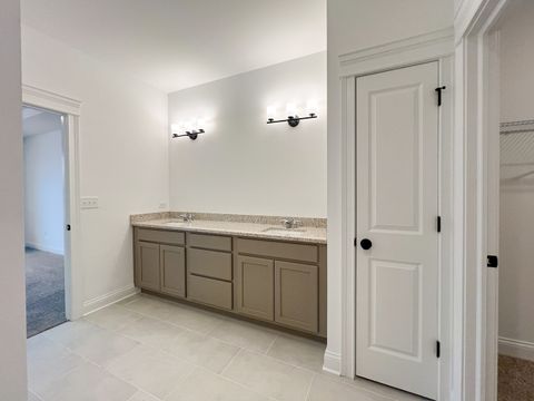 Tiny photo for 26420 Bluebell Court, Channahon, IL 60410 (MLS # 12453030)