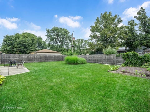 Tiny photo for 901 S Myrtle Avenue, Villa Park, IL 60181 (MLS # 12751402)