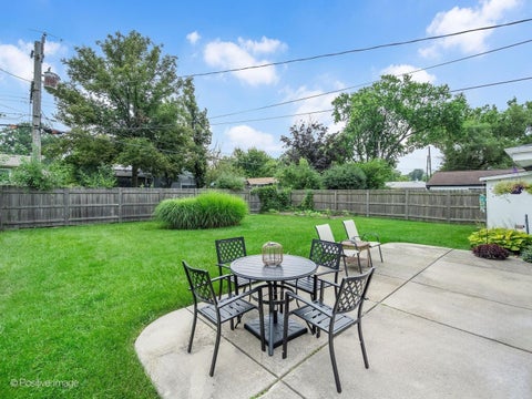 Tiny photo for 901 S Myrtle Avenue, Villa Park, IL 60181 (MLS # 12751402)