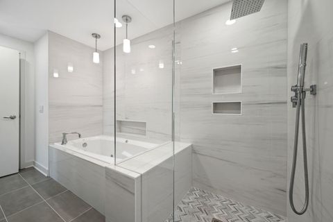 Tiny photo for 505 N MCCLURG Court #2103, Chicago, IL 60611 (MLS # 12514368)