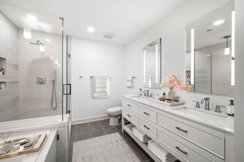 Tiny photo for 505 N MCCLURG Court #2103, Chicago, IL 60611 (MLS # 12514368)