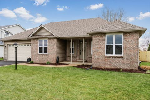 Tiny photo for 141 Old Farm Mid Court, Bradley, IL 60915 (MLS # 12619709)