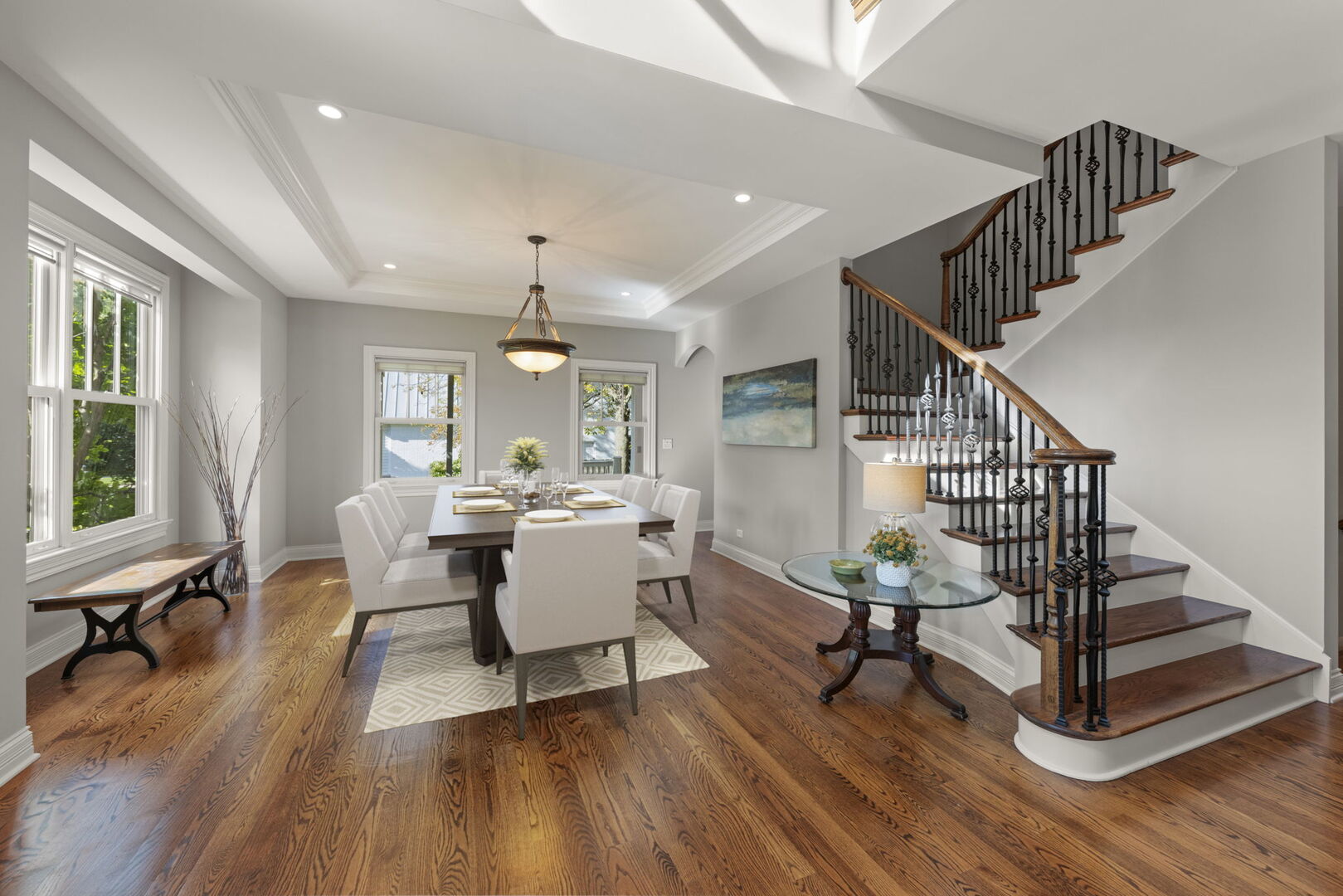 4947 Stonewall Avenue