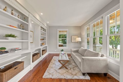 Tiny photo for 4947 Stonewall Avenue, Downers Grove, IL 60515 (MLS # 12529557)