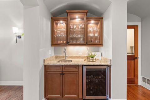 Tiny photo for 4947 Stonewall Avenue, Downers Grove, IL 60515 (MLS # 12529557)