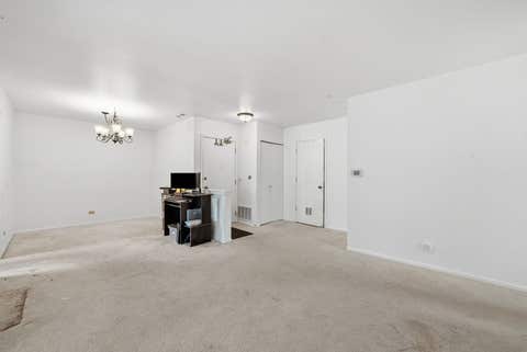 Tiny photo for 6224 Trinity Drive #2A, Lisle, IL 60532 (MLS # 12695975)
