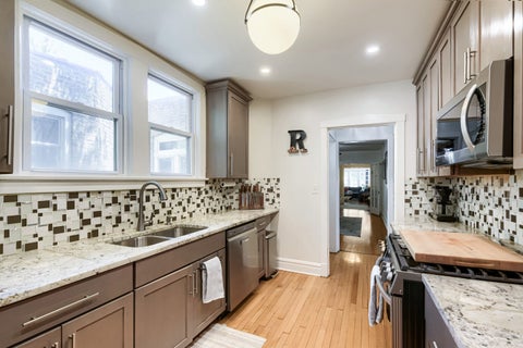 Tiny photo for 433 S East Avenue #2S, Oak Park, IL 60302 (MLS # 12718780)