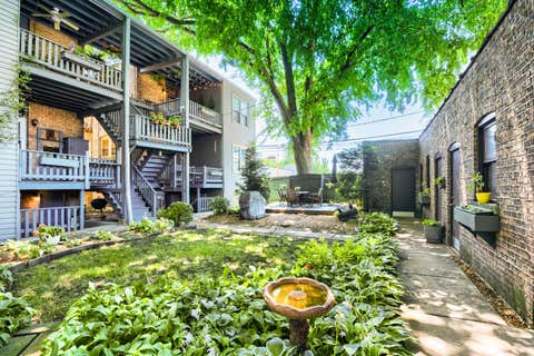 Tiny photo for 433 S East Avenue #2S, Oak Park, IL 60302 (MLS # 12718780)