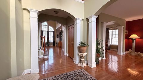 Tiny photo for 6 Glenview Court, Bolingbrook, IL 60490 (MLS # 12615020)
