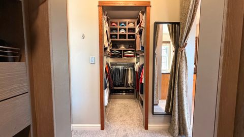 Tiny photo for 6 Glenview Court, Bolingbrook, IL 60490 (MLS # 12615020)