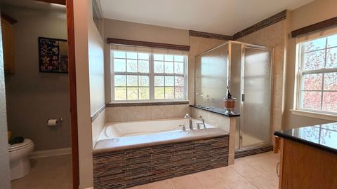 Tiny photo for 6 Glenview Court, Bolingbrook, IL 60490 (MLS # 12615020)