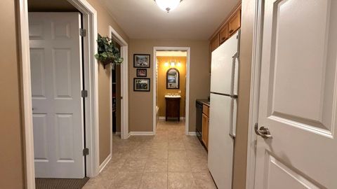 Tiny photo for 6 Glenview Court, Bolingbrook, IL 60490 (MLS # 12615020)