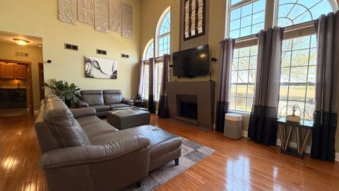 Tiny photo for 6 Glenview Court, Bolingbrook, IL 60490 (MLS # 12615020)