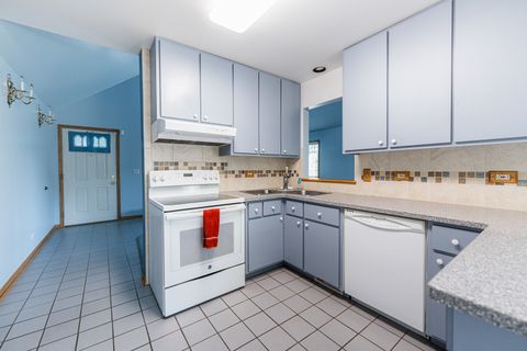 Tiny photo for 312 Olsen Street, Yorkville, IL 60560 (MLS # 12475574)