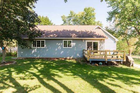 Tiny photo for 312 Olsen Street, Yorkville, IL 60560 (MLS # 12475574)