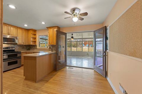 Tiny photo for 706 Crest Lane, Lisle, IL 60532 (MLS # 12591004)