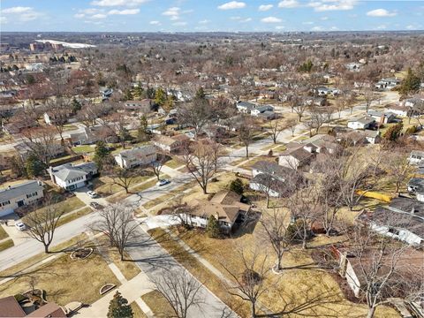 Tiny photo for 706 Crest Lane, Lisle, IL 60532 (MLS # 12591004)