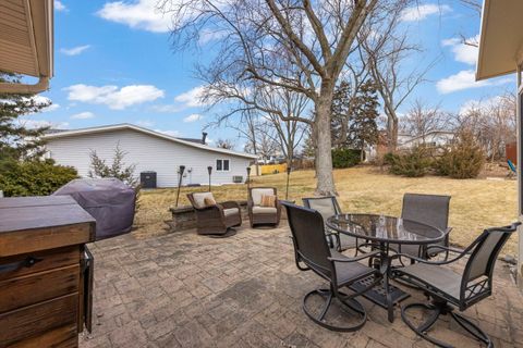 Tiny photo for 706 Crest Lane, Lisle, IL 60532 (MLS # 12591004)