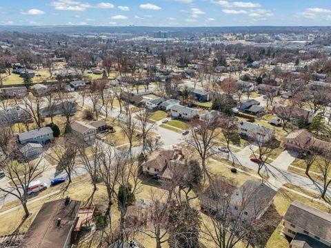 Tiny photo for 706 Crest Lane, Lisle, IL 60532 (MLS # 12591004)