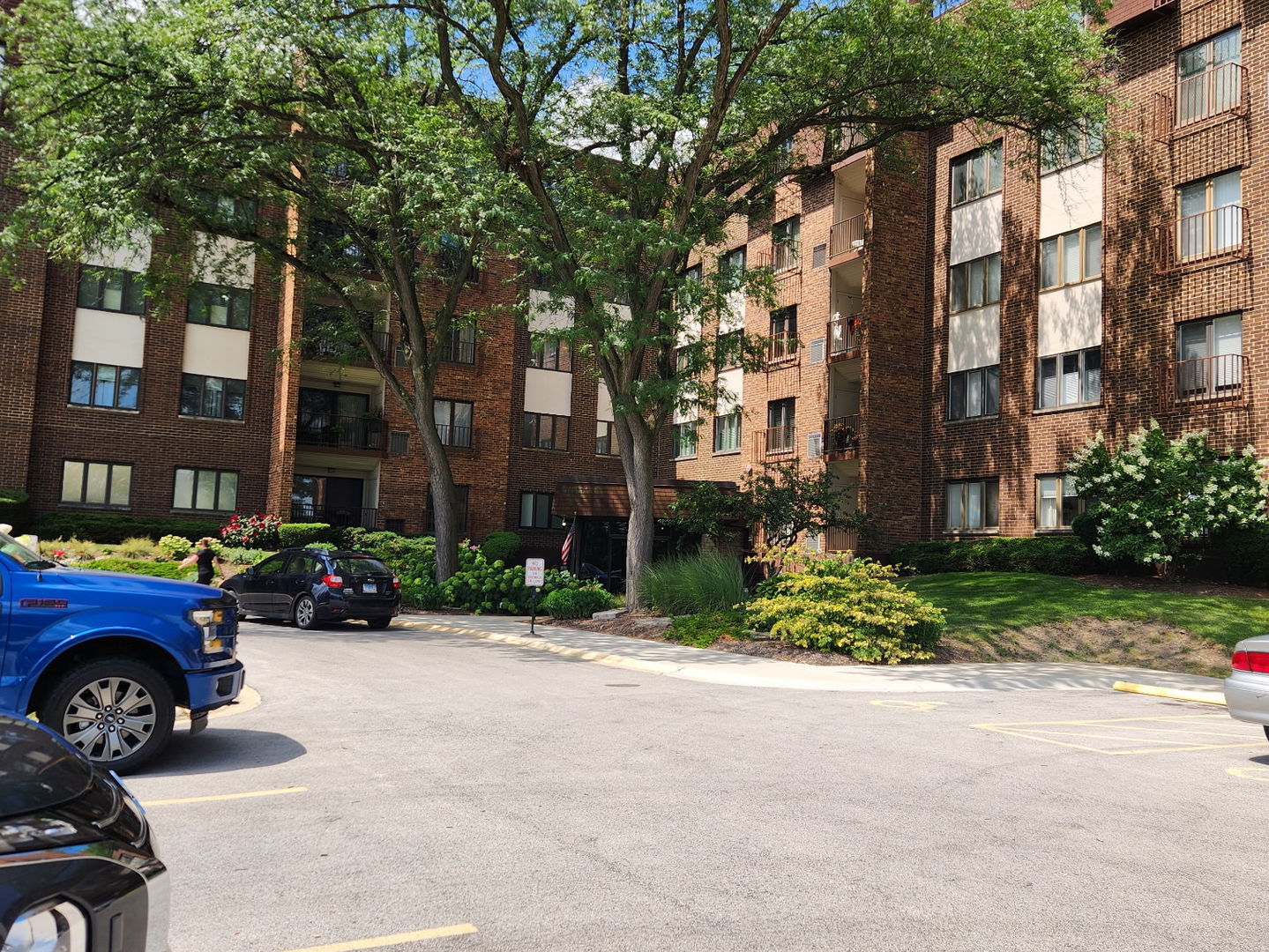 448 Raintree Court 5D
