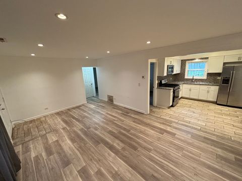 Tiny photo for 332 Mohawk Street, Park Forest, IL 60466 (MLS # 12408242)