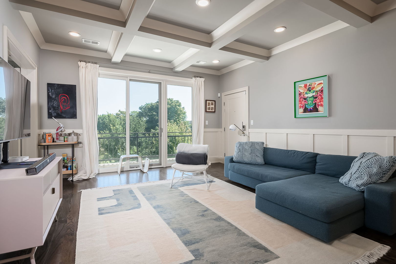 6438 S Woodlawn Avenue 3N