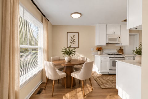 Tiny photo for 339 Farmington Lane, Vernon Hills, IL 60061 (MLS # 12796281)