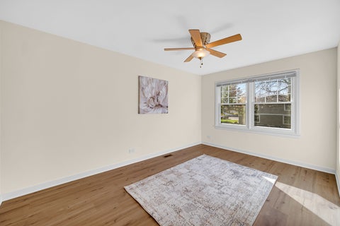 Tiny photo for 339 Farmington Lane, Vernon Hills, IL 60061 (MLS # 12796281)