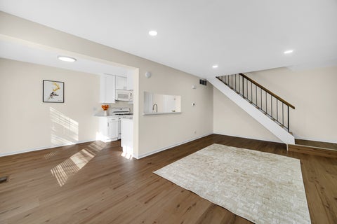 Tiny photo for 339 Farmington Lane, Vernon Hills, IL 60061 (MLS # 12796281)