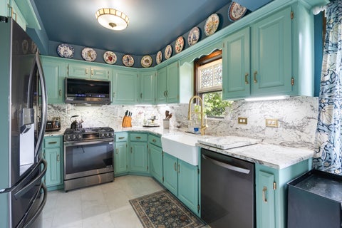 Tiny photo for 603 Singer Avenue, Lemont, IL 60439 (MLS # 12763492)