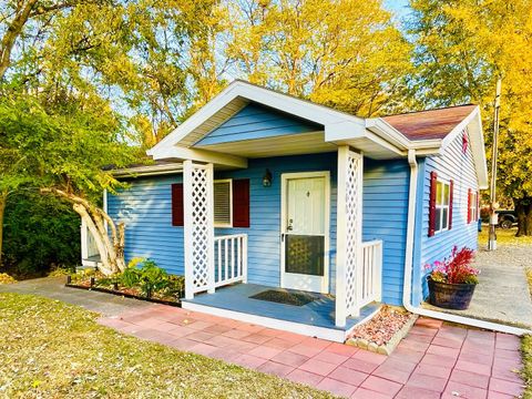 Tiny photo for 200 E Grove Street, Utica, IL 61373 (MLS # 12547266)