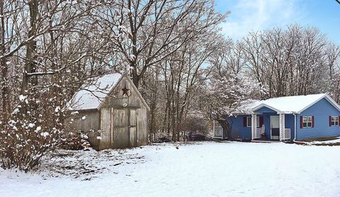 Tiny photo for 200 E Grove Street, Utica, IL 61373 (MLS # 12547266)