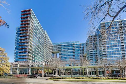 9725 Woods Drive 1005 Skokie IL 60077