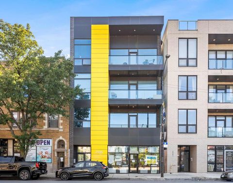 2335 W Chicago Avenue 2F Chicago IL 60622