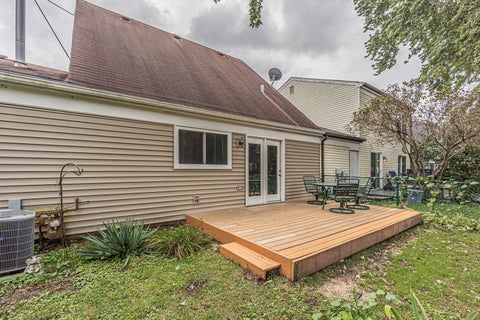 Tiny photo for 29W456 Blackthorn Lane, Warrenville, IL 60555 (MLS # 12768035)