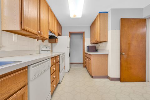 Tiny photo for 1760 E 158th Street, South Holland, IL 60473 (MLS # 12532700)