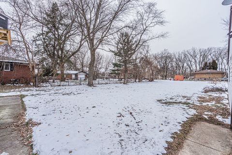 Tiny photo for 1760 E 158th Street, South Holland, IL 60473 (MLS # 12532700)