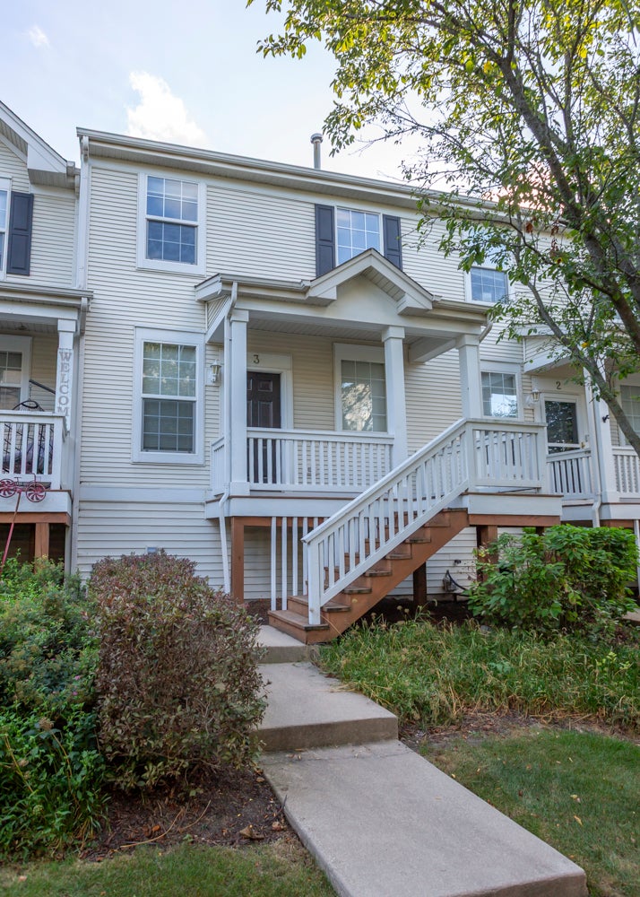 1484 CAMBRIA Drive 3