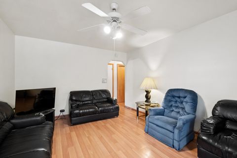 Tiny photo for 1418 N Waller Avenue N, Chicago, IL 60651 (MLS # 12631899)