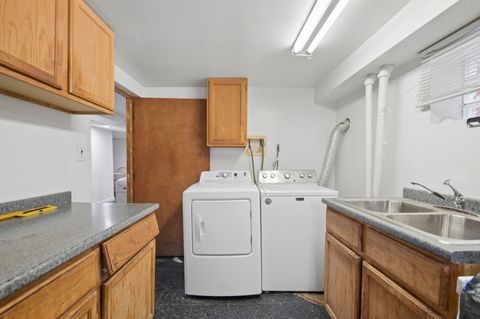 Tiny photo for 1418 N Waller Avenue N, Chicago, IL 60651 (MLS # 12631899)