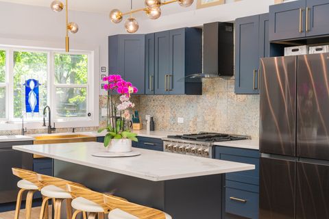 Tiny photo for 20665 N Weiland Road, Lincolnshire, IL 60069 (MLS # 12526441)