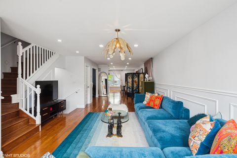 Tiny photo for 903 N Homan Avenue, Chicago, IL 60651 (MLS # 12511163)