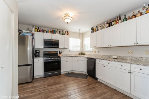 Tiny photo for 1811 Prairie Ridge Drive, Plainfield, IL 60586 (MLS # 12468878)