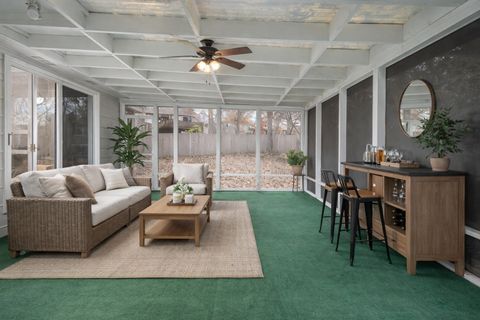 Tiny photo for 1348 Dairy Lane, Mundelein, IL 60060 (MLS # 12571400)