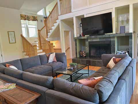 Tiny photo for 33 Sugarcreek Trail, Galena, IL 61036 (MLS # 12733565)