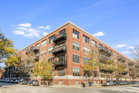 Photo of 1040 W ADAMS Street #417, Chicago, IL 60607 (MLS # 12559901)