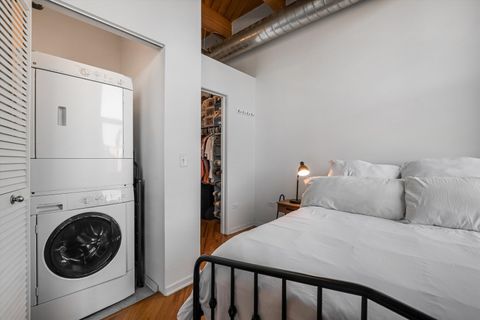 Tiny photo for 1040 W ADAMS Street #417, Chicago, IL 60607 (MLS # 12559901)