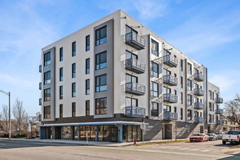 Photo of 839 Madison Street #502, Oak Park, IL 60302 (MLS # 12738376)