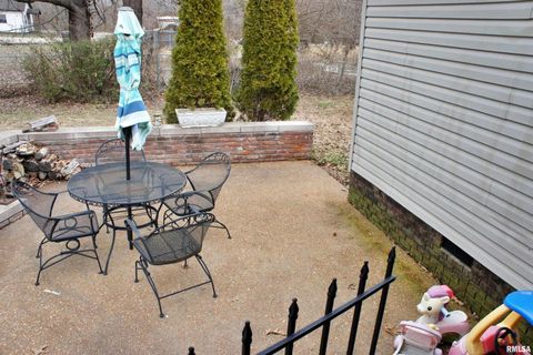 Tiny photo for 6752 S US 45 Road, Brookport, IL 62910 (MLS # EB459607)